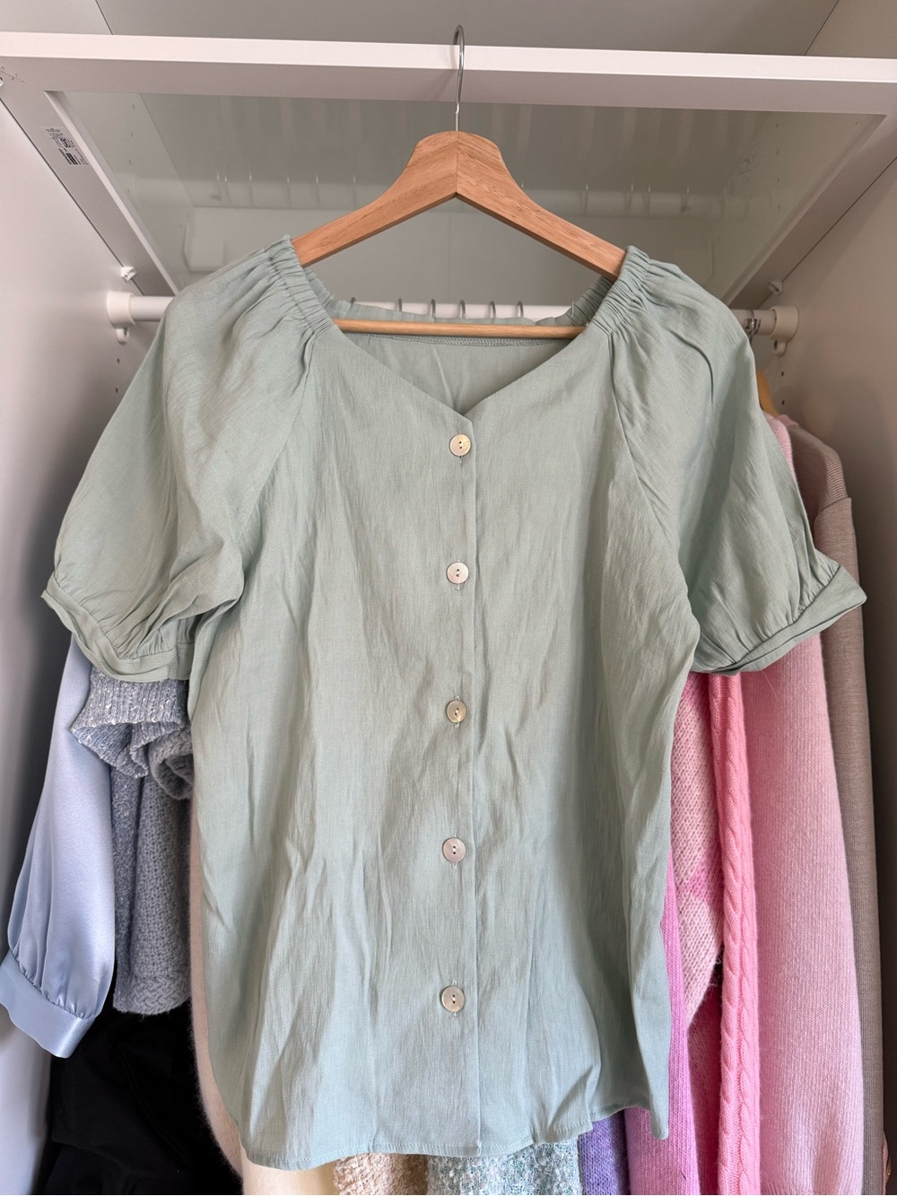 Women's Sage Green Button-Front Short Sleeve Top
